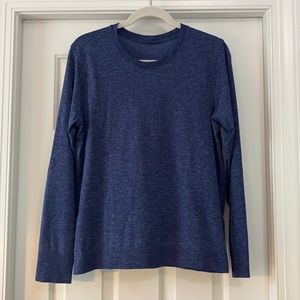 Lululemon long sleeved tech tee sz 10 NWOT